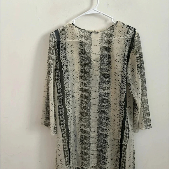 CAbi Beatnik Blouse Lace Up Tunic  3/4 Sleeve Semi Sheer Boho S #867 - Picture 3 of 6